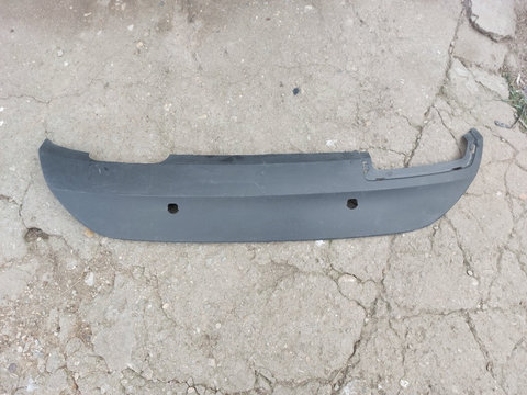 Spoiler bara spate Ford Fiesta 2009 2010 2011 2012 2013 2014 2015 2016 cod 8A61-17D781-A