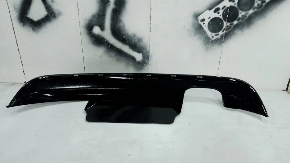 Spoiler bara spate Jaguar XE An 2014 201