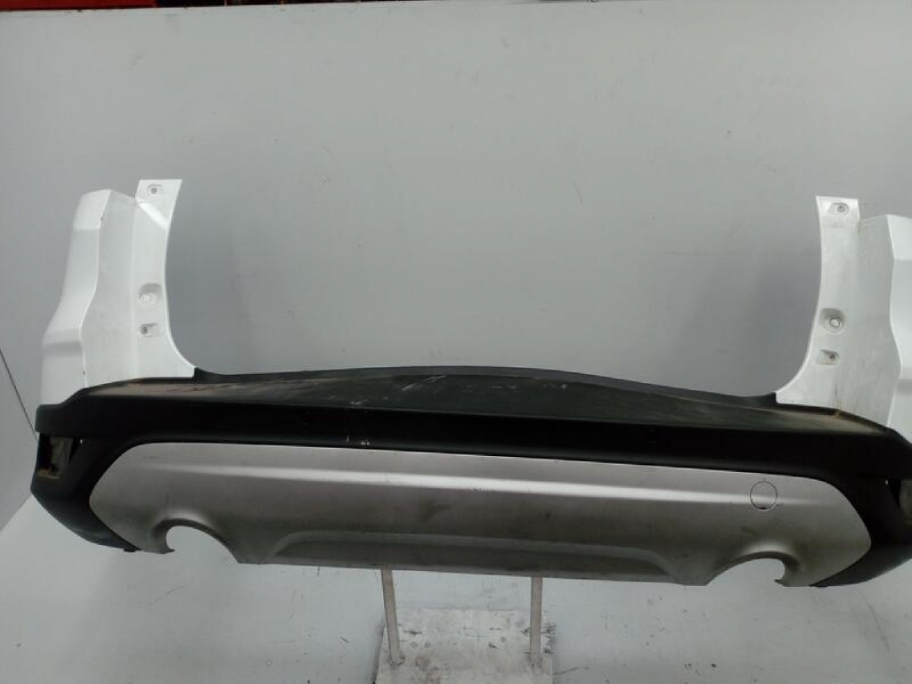 Spoiler Ford produs nou original cod piesa 2106425