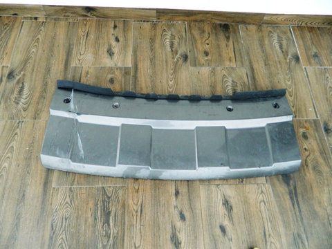 Spoiler inferior bara fata Land Rover Range Rover Vogue model2010-2012 cod CK52-17F011-AA