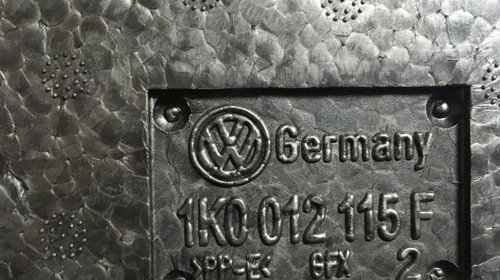 Spuma portbagaj VW Golf 6 cod: 1k0012115