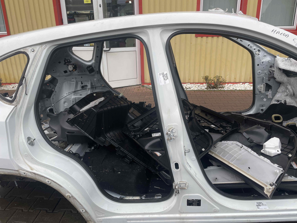 STALP MIJLOC DREAPTA MAZDA CX-5 CX-5 - - (2012 2015)