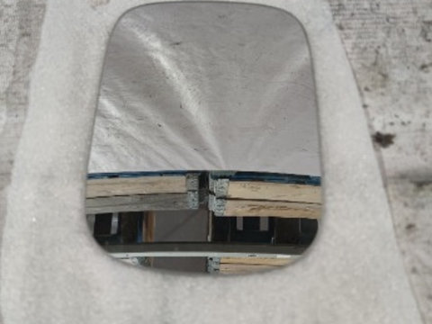 Sticla oglinda cu incalzire, dreapta /stanga Volvo xc90 2003