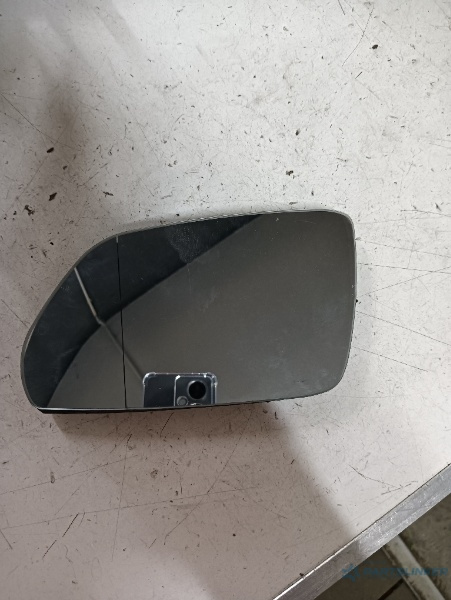 Sticla oglinda laterala stanga fata SKODA OCTAVIA Combi 1U5 1998 - 2010 252334001