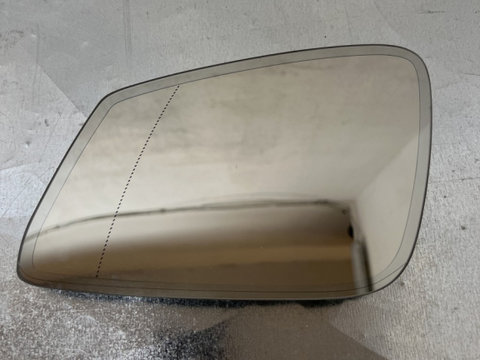 Sticla oglinda stanga heliomata BMW F01 730d Steptronic, 245cp sedan 2011 (cod intern: 77830)