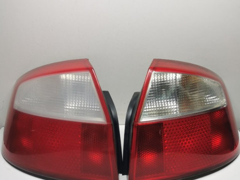 Stop Audi A4 B6 berlina tripla stanga dreapta lampa