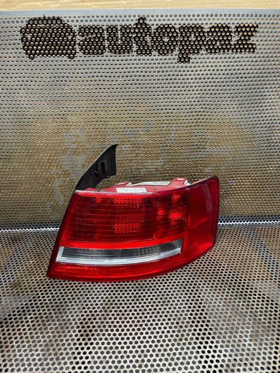 Stop dreapta aripa Audi A3 8P hatchback facelift