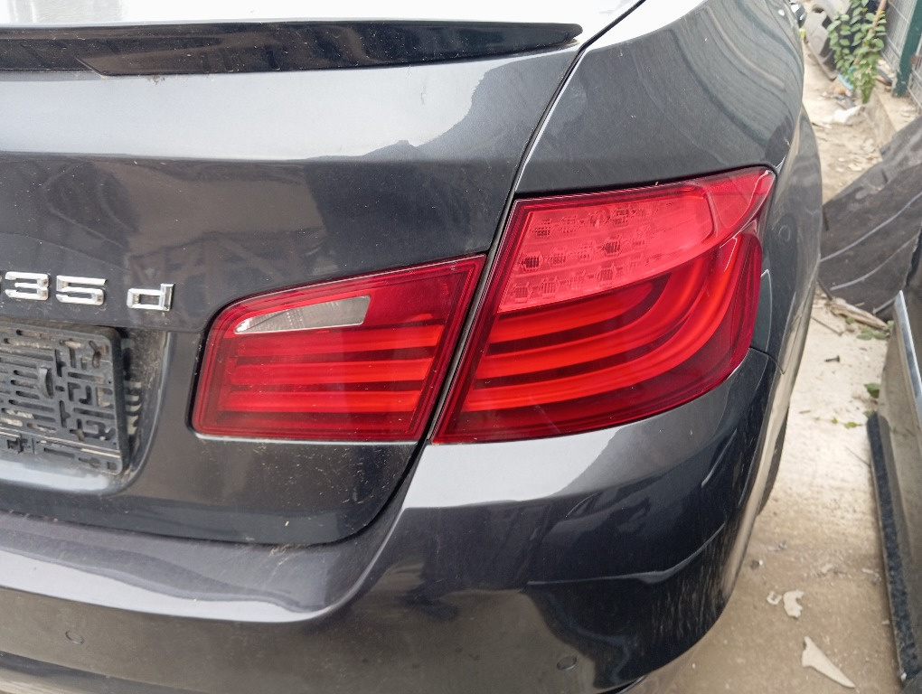 Stop dreapta aripa BMW F10 nfl stare buna 2010 2012