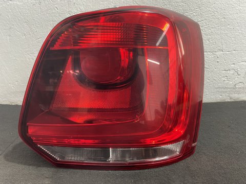 Stop dreapta caroserie Volkswagen Polo 6R, 1.6 tdi , Manual sedan 2011 (6R0945096)