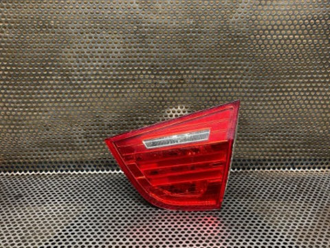 Stop dreapta de pe portbagaj Bmw E90 facelift 2009-2012