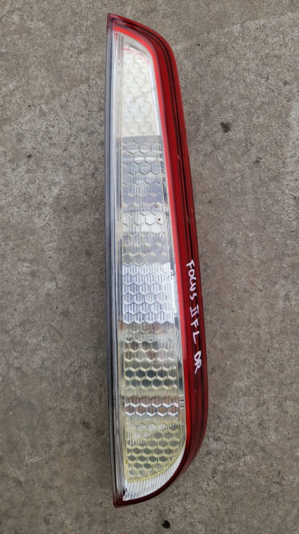 Stop dreapta Ford Focus 2 combi cod 11808 12369
