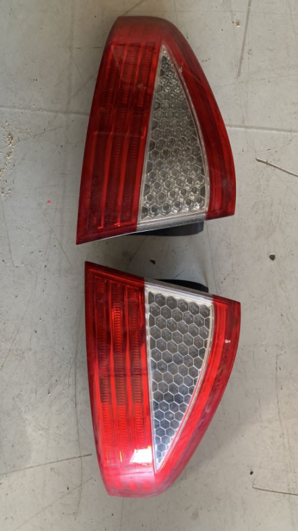 STOP DREAPTA FORD MONDEO 2010 (id: 43B)