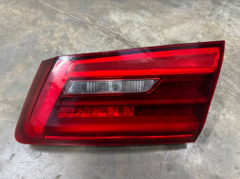 Stop Dreapta haion BMW seria 5 G30 / F90 cod 7376474