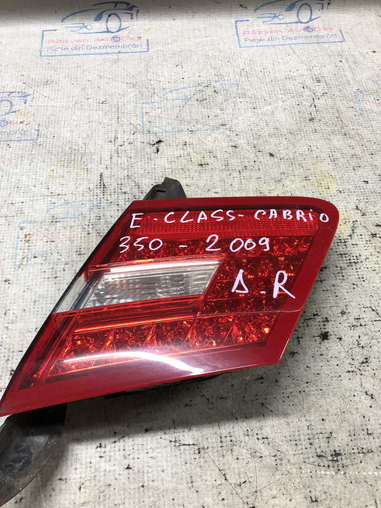 Stop dreapta haion Mercedes E Class Cabrio 2009, A2078200464 / LED