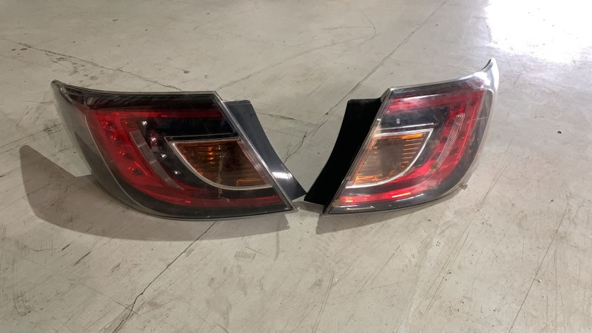 STOP DREAPTA MAZDA 6 2009 HATCHBACK (id: 233)