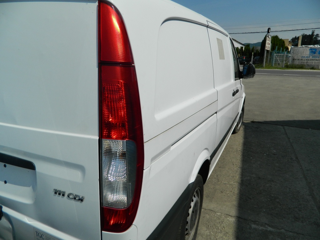 Stop dreapta Mercedes Vito W639 model 2008