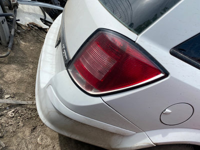Stop dreapta Opel Astra H combi 2012