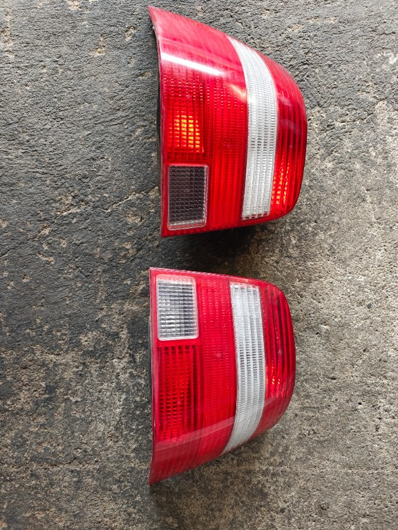 Stop dreapta pentru Volkswagen Golf 4 Hatchback