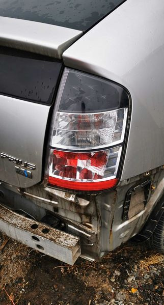 Stop dreapta Prius 2 2003-2005