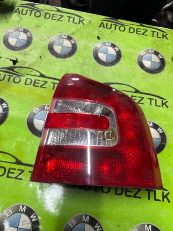 Stop dreapta Skoda Octavia 2 Break