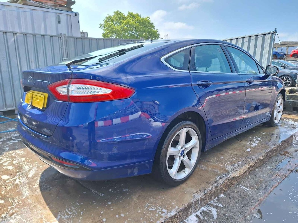 Stop dreapta spate Ford Mondeo 5 2015 SEDAN 2.0L Duratorq 150 CP