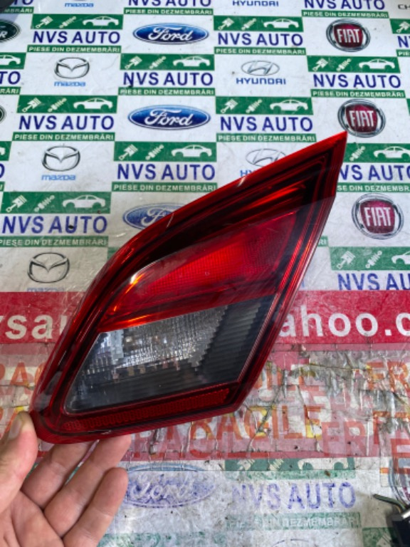 Stop dreapta spate haion Opel Corsa E 13428452