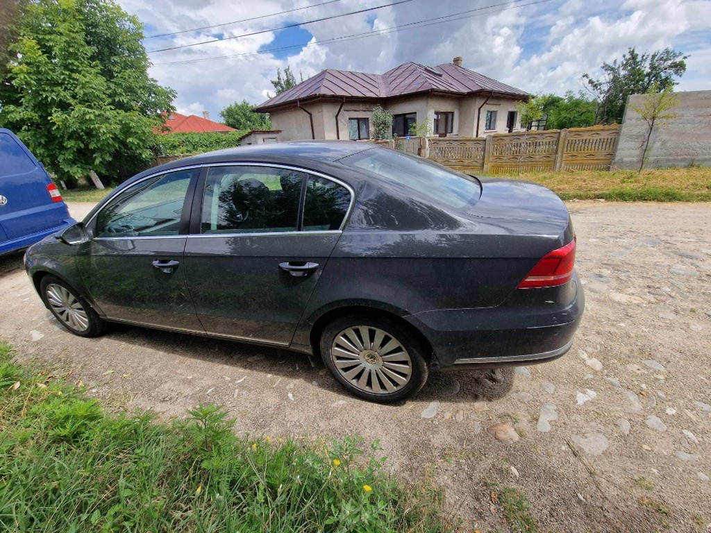 Stop dreapta spate Volkswagen Passat B7 