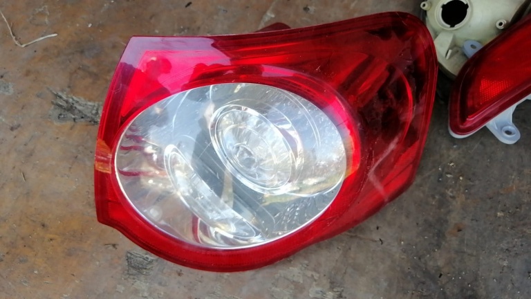 Stop dreapta VW Passat B6 break