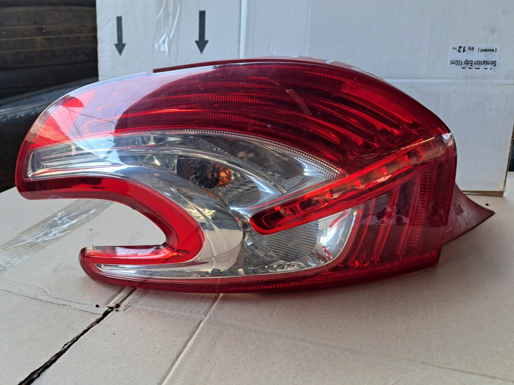 Stop Frana Lampa Spate Stanga Led Peugeot 208 1 20