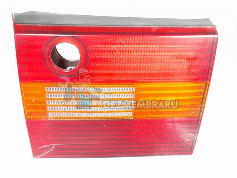 Stop haion dreapta Volkswagen Passat B4 Variant [Fabr 1993-1997] 3A9945108