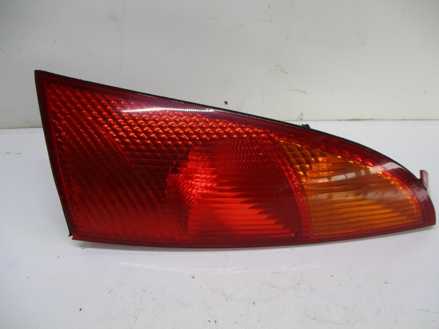 STOP / LAMPA DREAPTA FORD FOCUS 1 FAB. 1998 - 2005