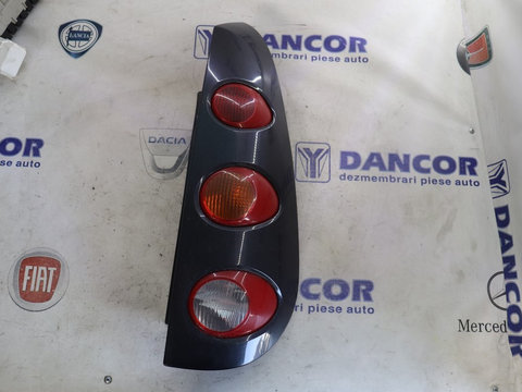 STOP LAMPA DREAPTA SPATE SMART FORFOUR 1 AN 2004 A4548200064