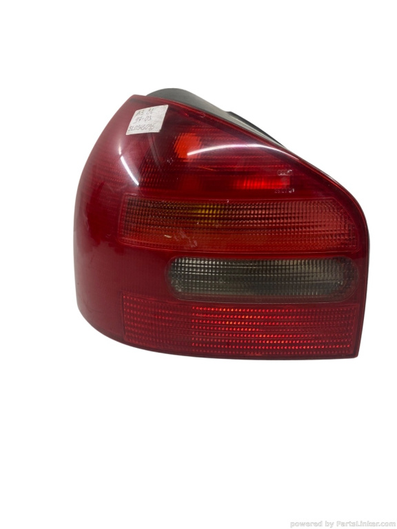 Stop/Lampa spate Stanga AUDI A3 (8L1) [ 1996 - 2006 ] OEM 8L0945095