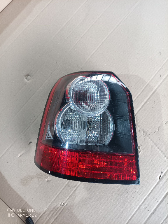 STOP LAMPA SPATE STANGA FACELIFT CU ALB EURO 5 FREELANDER 2 II 2009 2010 2011 2012