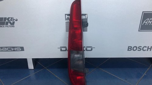 Stop / lampa stanga Ford Focus II 2, Bre