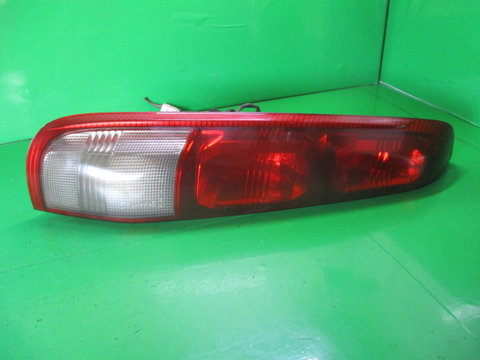 STOP / LAMPA STANGA NISSAN X-TRAIL T30 FAB. 2001 - 2007 ⭐⭐⭐⭐⭐