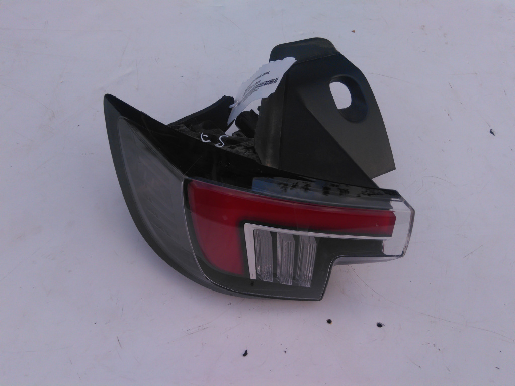 Stop lampa stanga spate pe aripa Opel Mokka Ii an 2024 cod piesa 9833721880