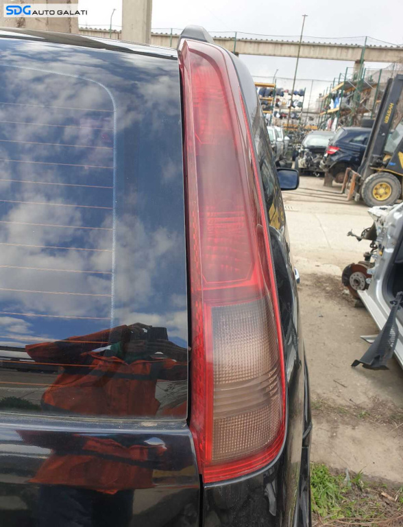 Stop Lampa Tripla Dreapta Nissan X Trail T30 2000 