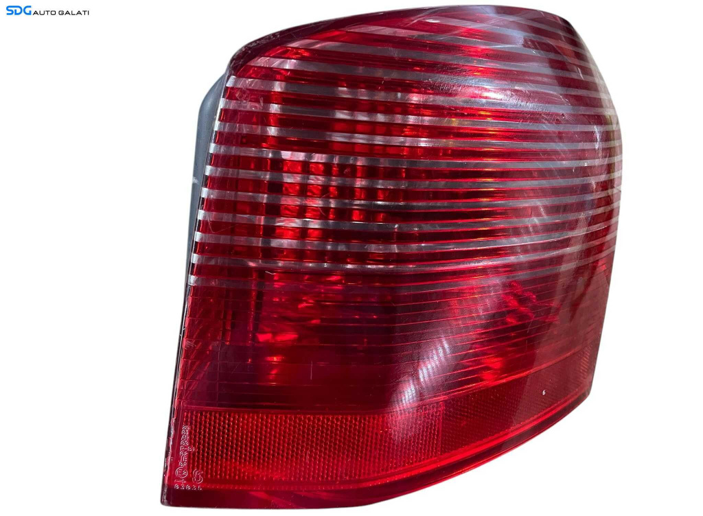 Stop Lampa Tripla Dreapta Peugeot 407 SW Break Com