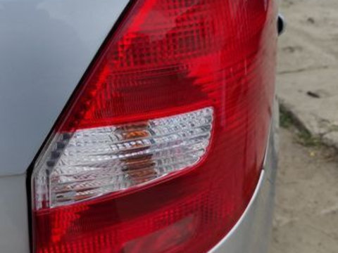 Stop Lampa Tripla Dreapta Skoda Fabia 2 Hatchback Facelift 2007 - 2014