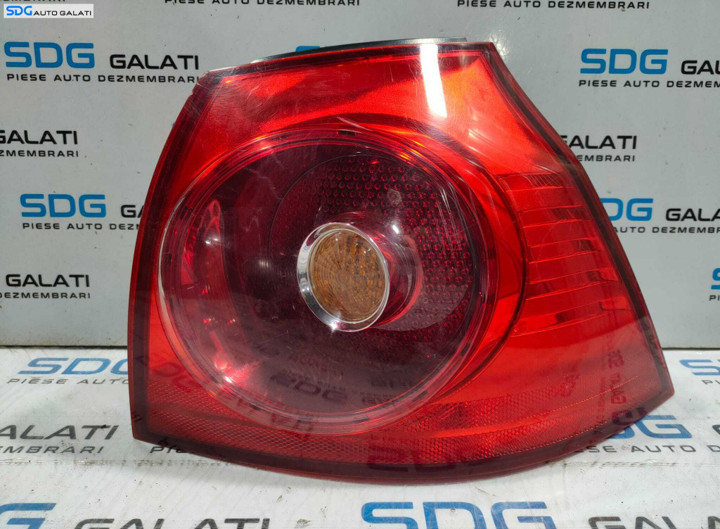 Stop Lampa Tripla Dreapta Volkswagen Golf 5 Hatchback Scurt 2004 - 2008 [L4939]
