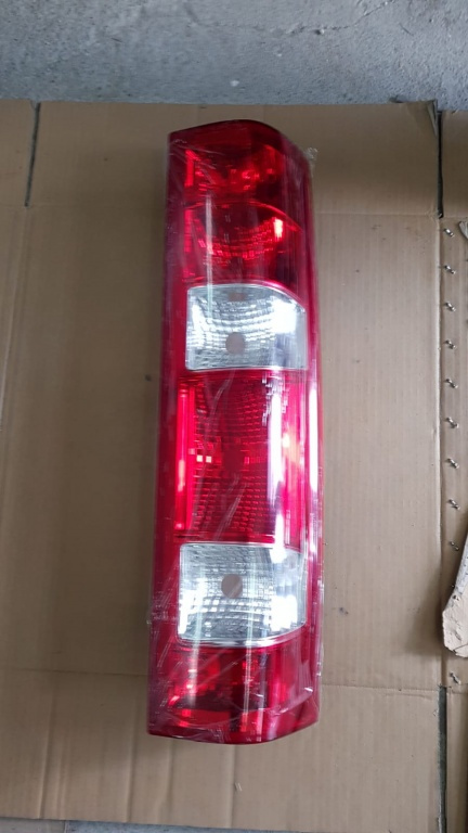 Stop spate lampa Iveco Daily cod 69500590 69500591