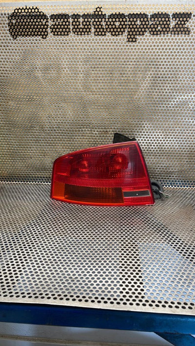 Stop stânga Audi A4 B7 berlină 2005-2008 (de pe 