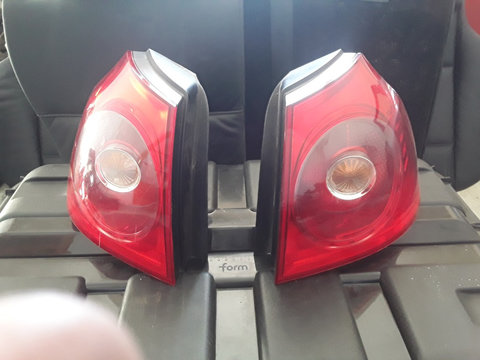 Stop stânga dreapta spate de Pe aripa Volkswagen Golf V Hatchback