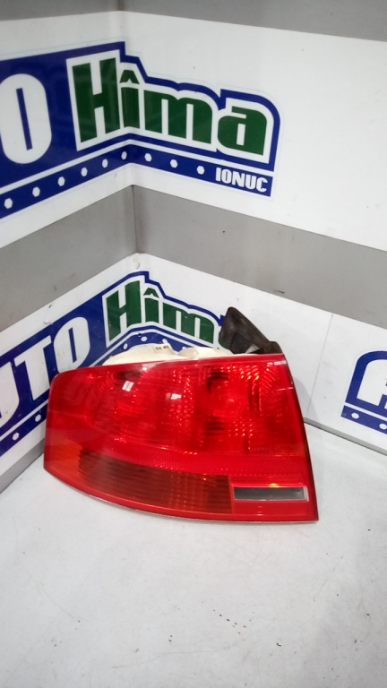 Stop stanga aripa AUDI A4 B7 SEDAN 2004-2008