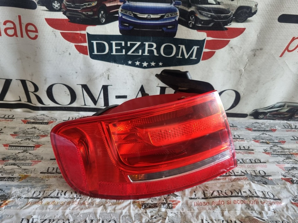 Stop stanga (aripa) original Audi A4 B8 Sedan cod piesa : 8k5945095d