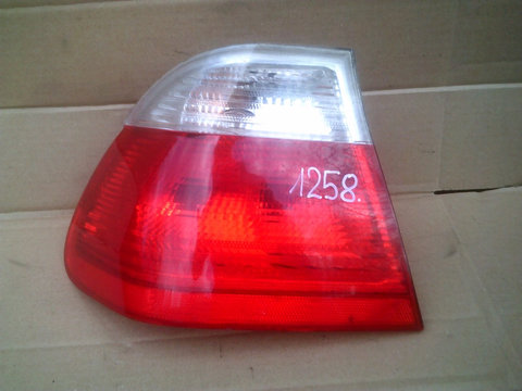 Stop stanga BMW Seria 3 E46, 8383821, complet cu soclu