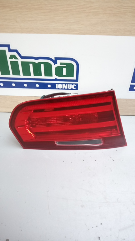 Stop stanga BMW Seria III F30 2011-2019