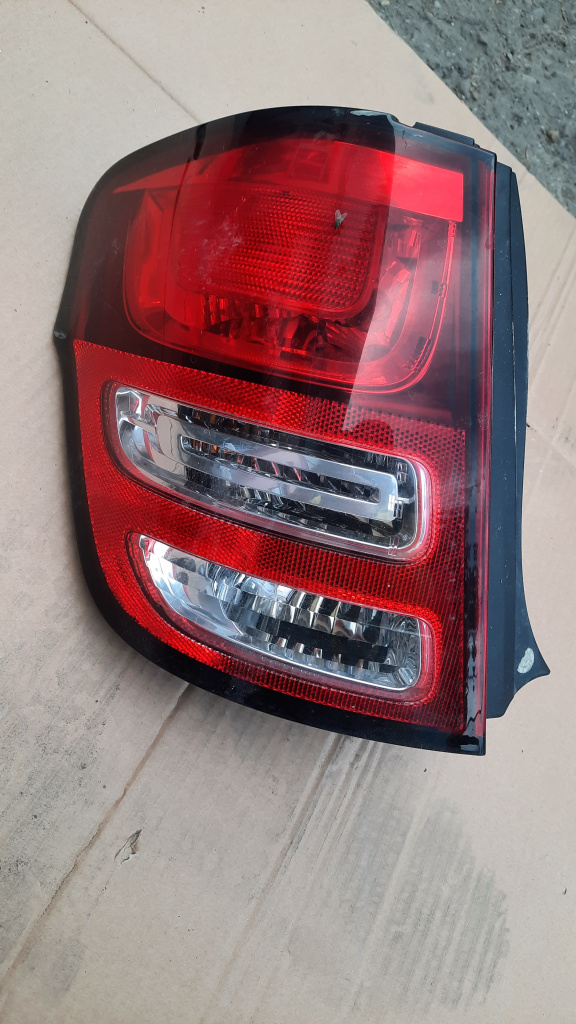 Stop stanga Citroen C3 2