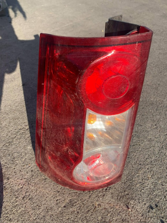 Stop stanga Dacia Logan MCV, cod 8200413996, volan pe stanga